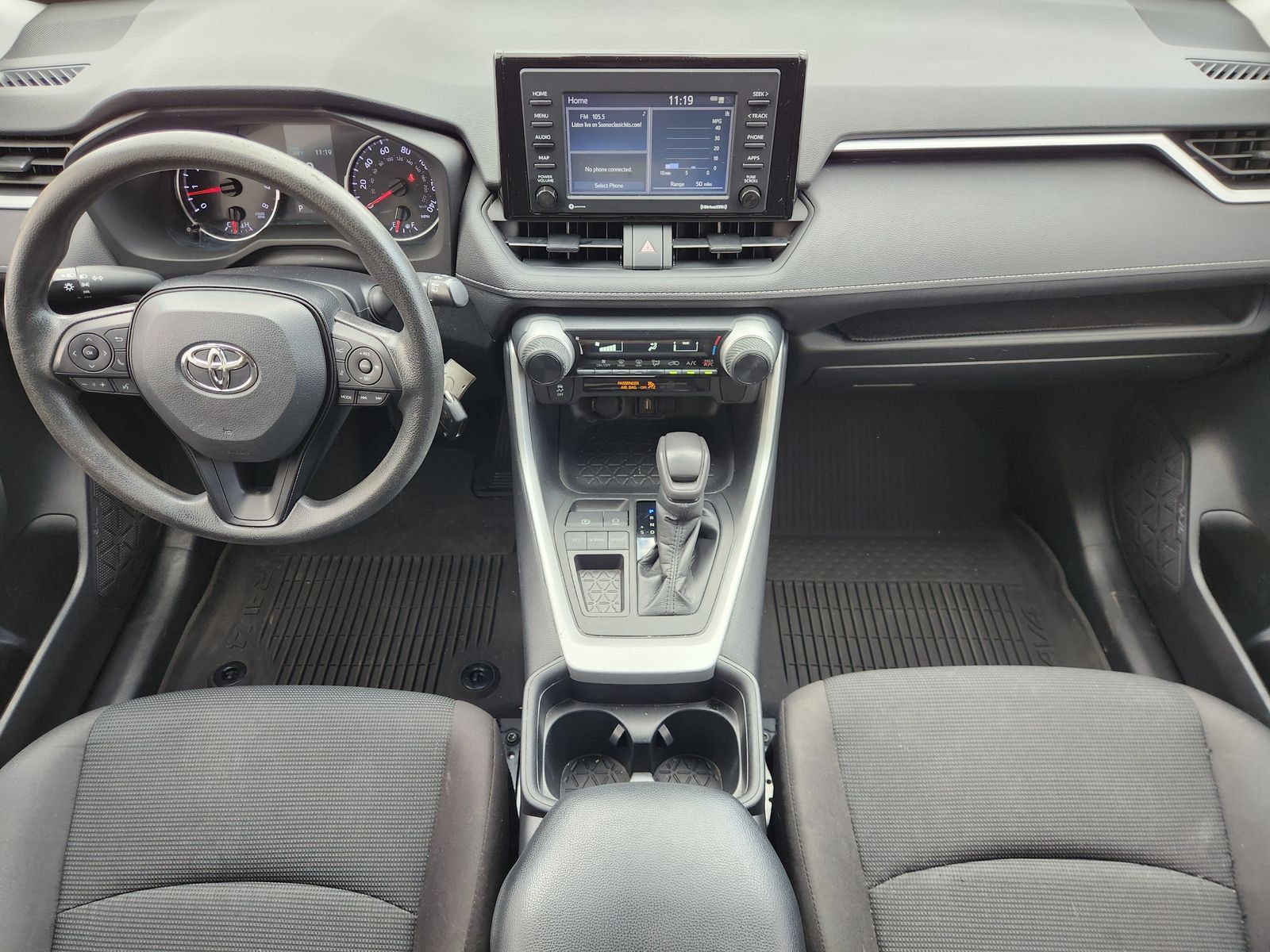 Used 2021 Toyota RAV4 LE FWD image 30