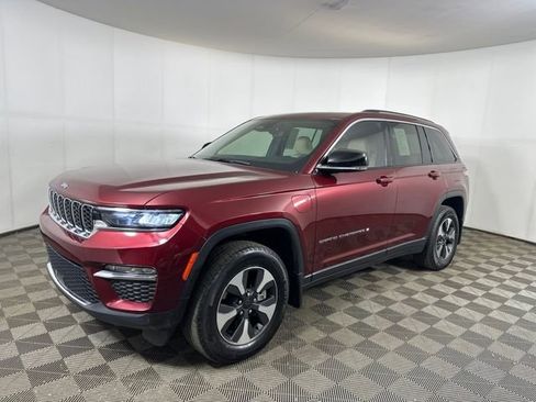 Used 2022 Jeep Grand Cherokee Limited 4xe w/ MOPAR Finishing Package AWD/4WD image 7