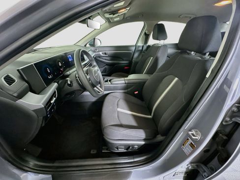Used 2024 Hyundai Sonata SEL FWD image 13