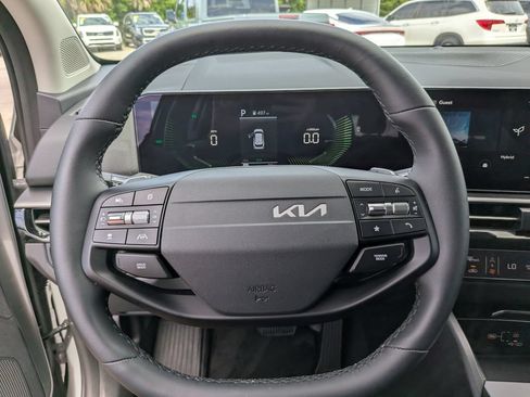 Certified 2026 Kia Sportage S AWD/4WD image 30