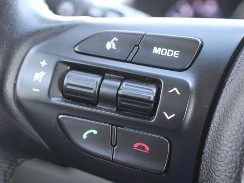 Used 2016 Kia Sorento EX w/ EX Premium Package image 30