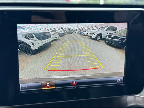 Used 2019 Mercedes-Benz GLC 300 image 29