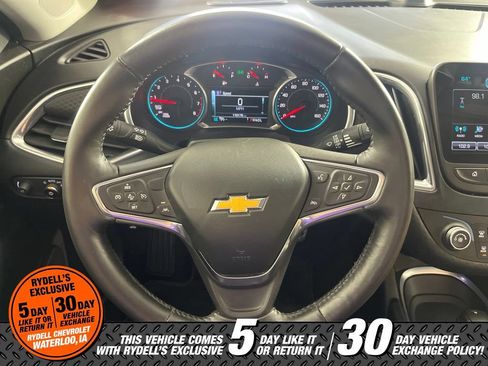 Used 2016 Chevrolet Malibu LT w/ Driver Confidence Package FWD image 23