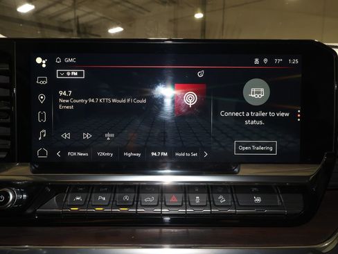 Used 2024 GMC Sierra 1500 SLT w/ SLT Premium Plus Package image 13