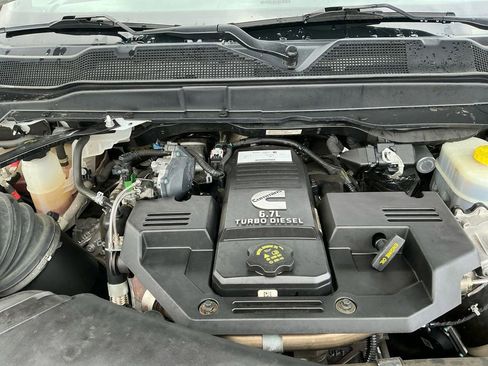 Used 2024 RAM 2500 Big Horn w/ Off Road Package AWD/4WD image 25