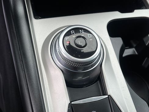 Certified 2023 Ford Explorer XLT AWD/4WD image 13