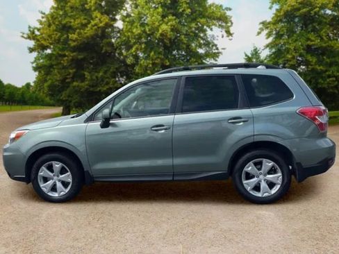 Used 2016 Subaru Forester 2.5i Premium AWD/4WD image 5
