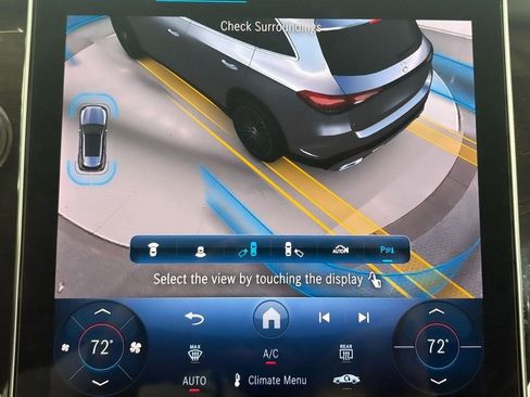 Used 2025 Mercedes-Benz GLC 350e 4MATIC w/ AMG Line image 23