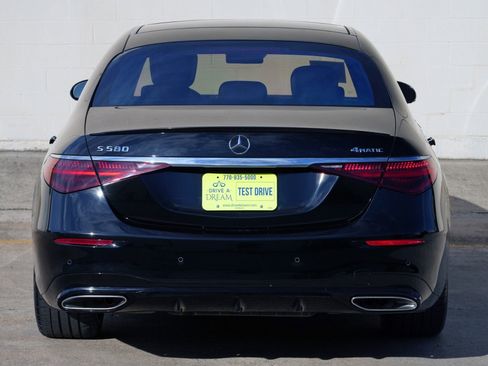 Used 2021 Mercedes-Benz S 580 4MATIC Sedan w/ AMG Line image 57