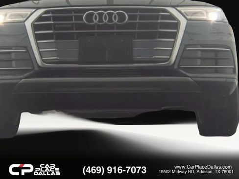 Used 2019 Audi Q5 2.0T Premium w/ Convenience Package image 4