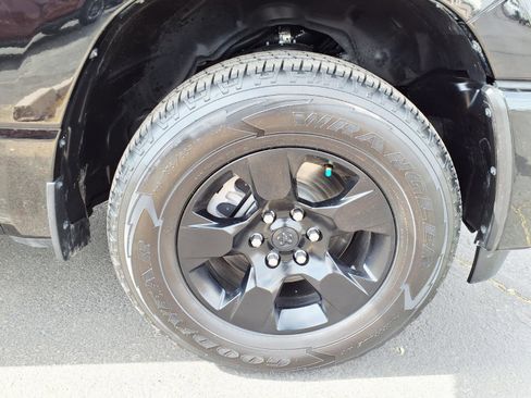 Used 2025 RAM 1500 Tradesman w/ Night Edition image 9