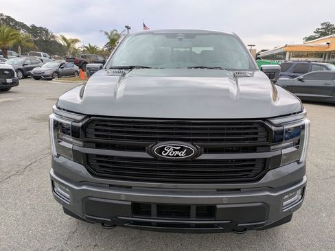 New 2025 Ford F150 Platinum w/ FX4 Off-Road Package image 9