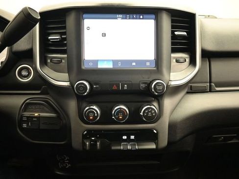 Used 2024 RAM 3500 Big Horn AWD/4WD image 8