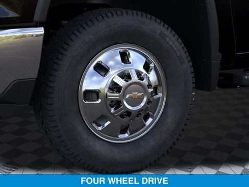 New 2026 Chevrolet Silverado 3500 LT w/ All Star Edition AWD/4WD image 9