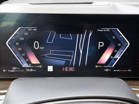 Used 2023 BMW X7 xDrive40i w/ Executive Package AWD/4WD image 16