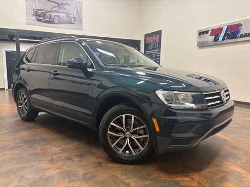 Used 2019 Volkswagen Tiguan SE AWD/4WD image 47