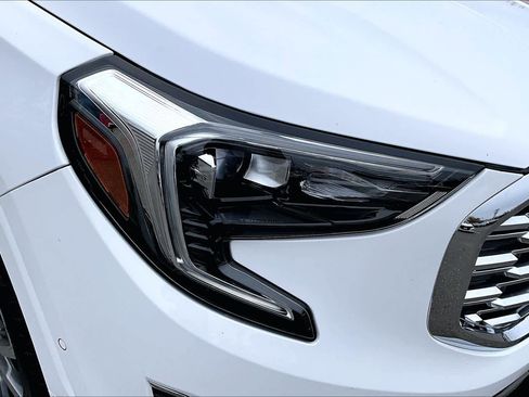 Used 2020 GMC Terrain Denali w/ Denali Premium Package image 27