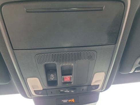 Used 2024 Honda Accord Sport image 29