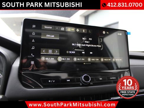 New 2026 Mitsubishi Outlander AWD image 24