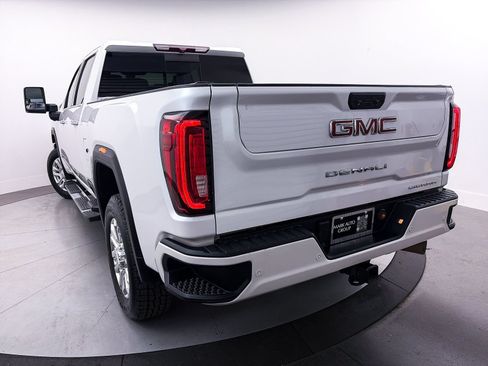 Used 2022 GMC Sierra 2500 Denali AWD/4WD image 4