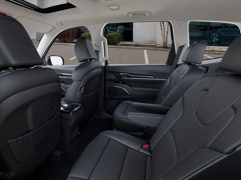 New 2025 Kia Telluride S image 18