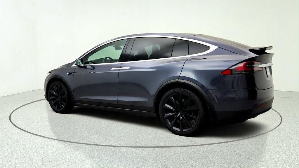 Used 2020 Tesla Model X Long Range AWD/4WD image 7