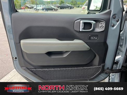 New 2026 Jeep Gladiator Mojave AWD/4WD image 5