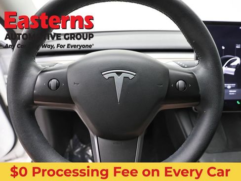 Used 2021 Tesla Model 3 Standard Range Plus RWD image 10