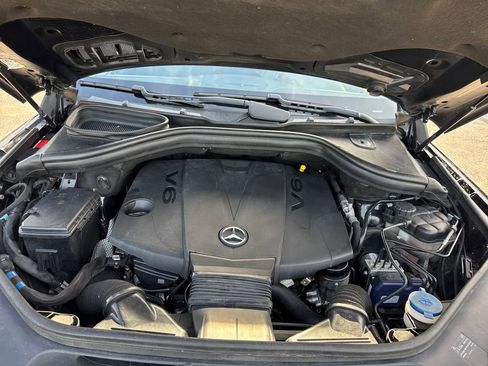 Used 2016 Mercedes-Benz GL 320 BlueTEC 4MATIC image 29