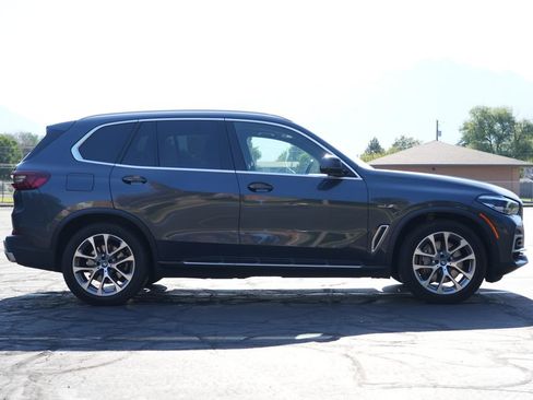 Used 2022 BMW X5 xDrive45e AWD/4WD image 6