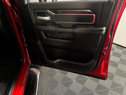 Used 2024 RAM 2500 Big Horn w/ Sport Appearance Package image 36