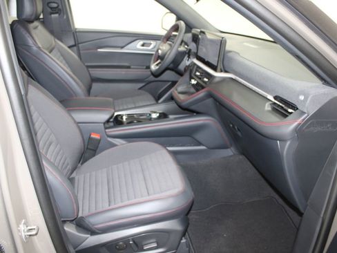 New 2026 Ford Explorer ST-Line image 29