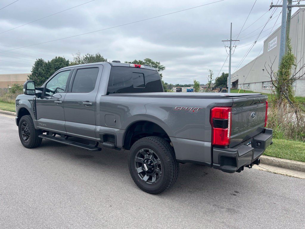 Used 2024 Ford F250 Lariat w/ Lariat Ultimate Package AWD/4WD image 4