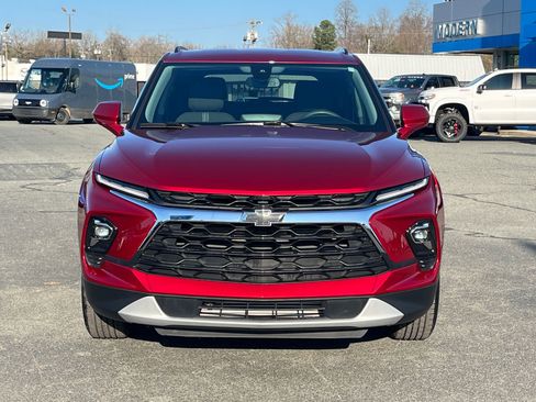 Used 2024 Chevrolet Blazer LT w/ Convenience Package image 8