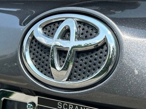 Used 2018 Toyota RAV4 LE w/ All Weather Liner Package AWD/4WD image 16