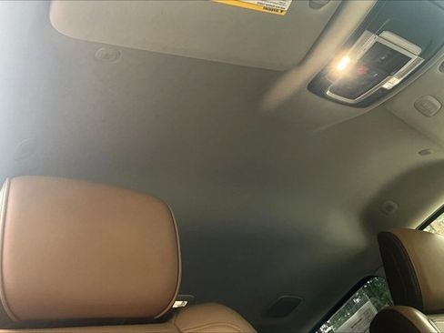 Used 2023 RAM 2500 Limited image 28