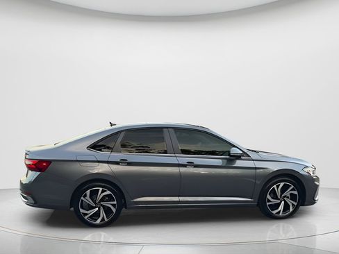 New 2026 Volkswagen Jetta SEL FWD image 9