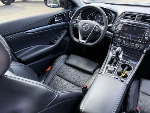 Used 2020 Nissan Maxima Platinum w/ Sport Mat Group image 18