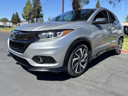 Used 2021 Honda HR-V Sport image 6