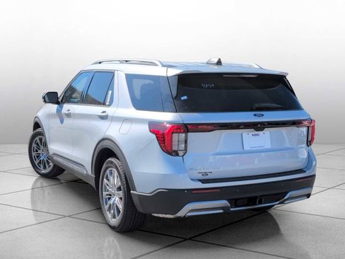 New 2025 Ford Explorer Platinum image 15
