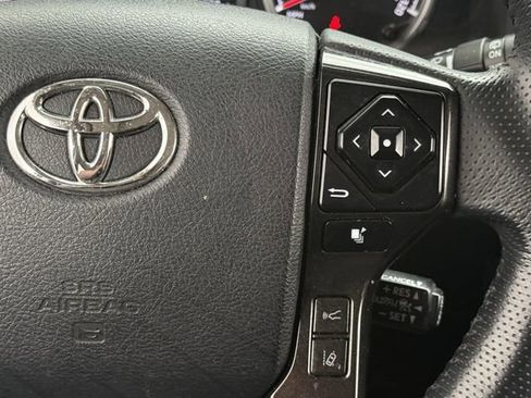 Used 2020 Toyota 4Runner Venture w/ Moonroof Package image 14