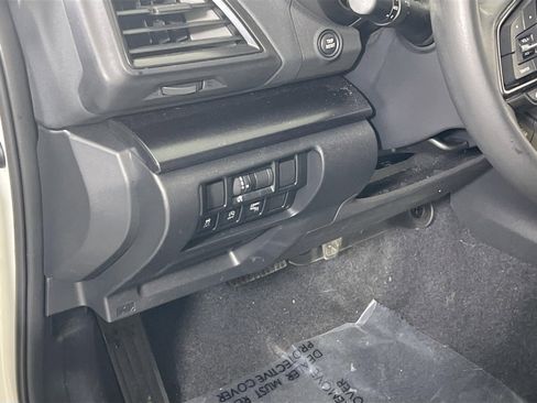 Used 2023 Subaru Crosstrek 2.5i Sport image 10