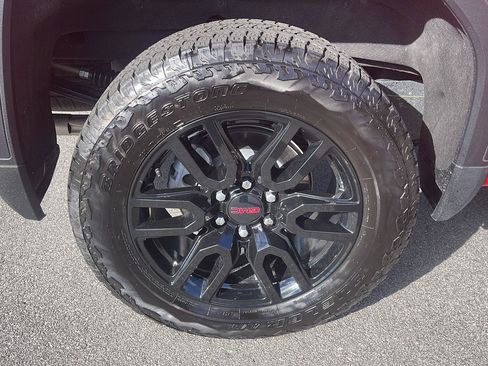 Used 2026 GMC Sierra 1500 Elevation w/ X31 Off-Road Package AWD/4WD image 11