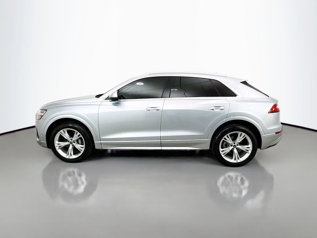 Used 2022 Audi Q8 Premium Plus w/ Premium Plus Package AWD/4WD image 4