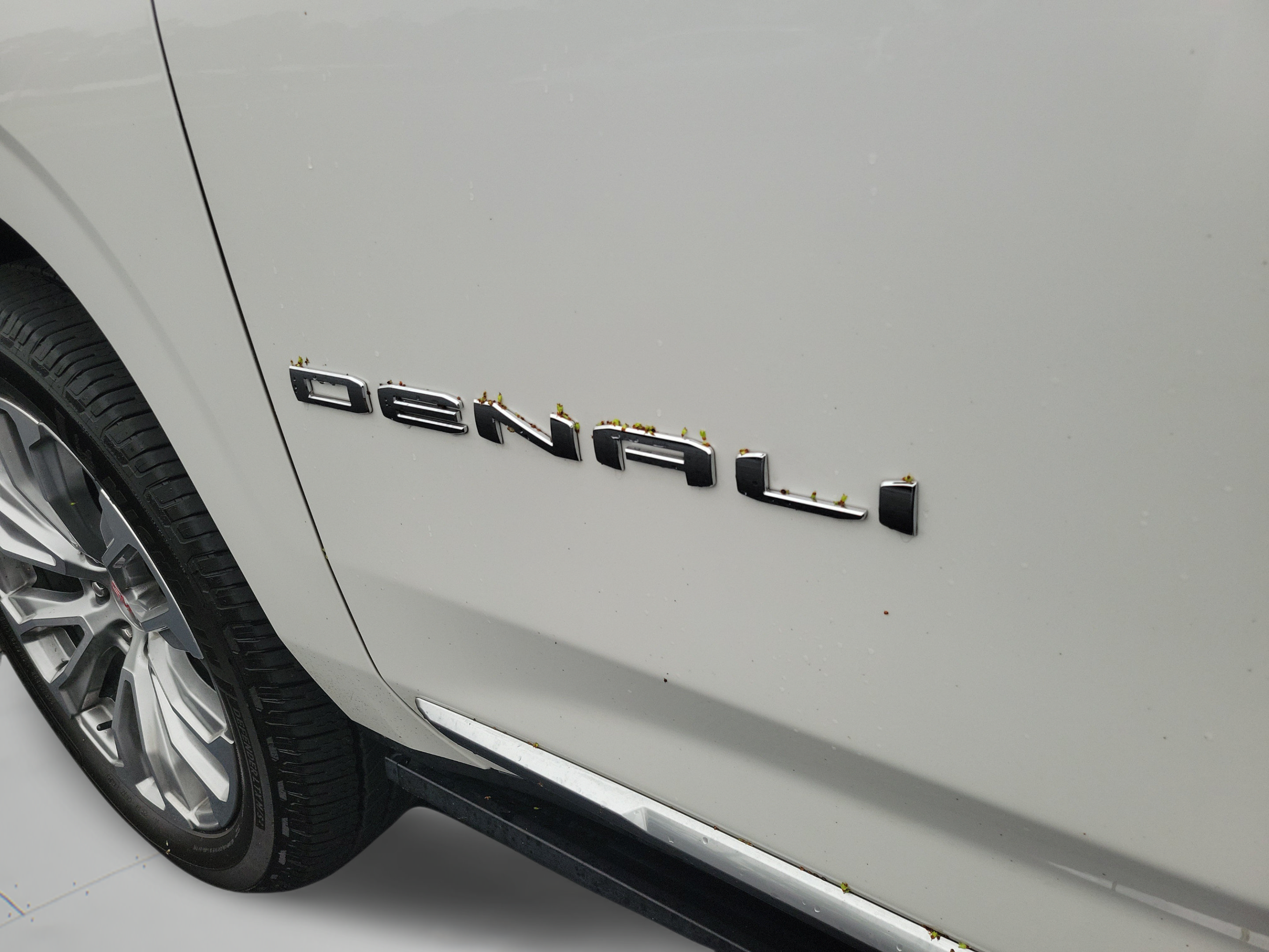 Used 2024 GMC Yukon Denali w/ Denali Reserve Package AWD/4WD image 30