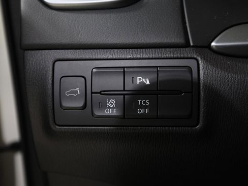 Used 2018 MAZDA CX-9 Touring w/ Touring Premium Package image 25