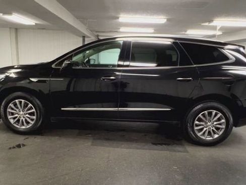 Certified 2023 Buick Enclave Essence image 5