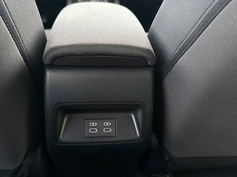 Used 2024 Toyota Corolla LE FWD image 25