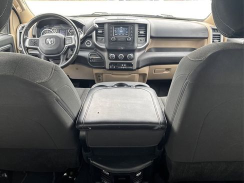 Used 2019 RAM 2500 Big Horn w/ Cold Weather Group AWD/4WD image 29