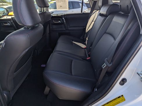 Used 2019 Toyota 4Runner TRD Off-Road Premium AWD/4WD image 8